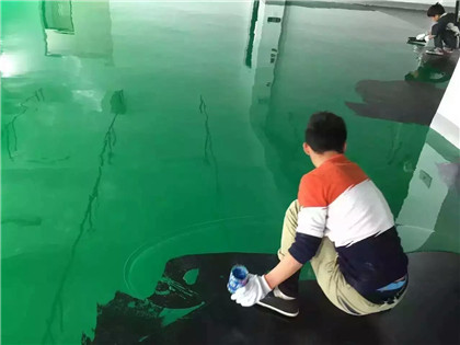 印江下面给你一份环氧地坪漆施工的完整流程